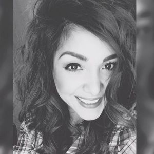 Meet your Posher, Jenny